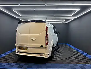 Used 2015 Ford Transit Custom Combi Van White - Interior and Exterior details 15