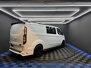 Used 2015 Ford Transit Custom Combi Van White - Interior and Exterior details 17