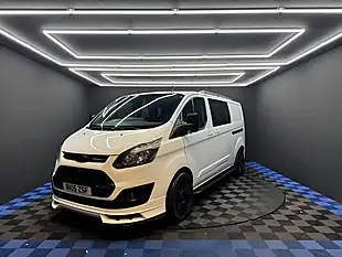 Used 2015 Ford Transit Custom Combi Van White - Interior and Exterior details 7
