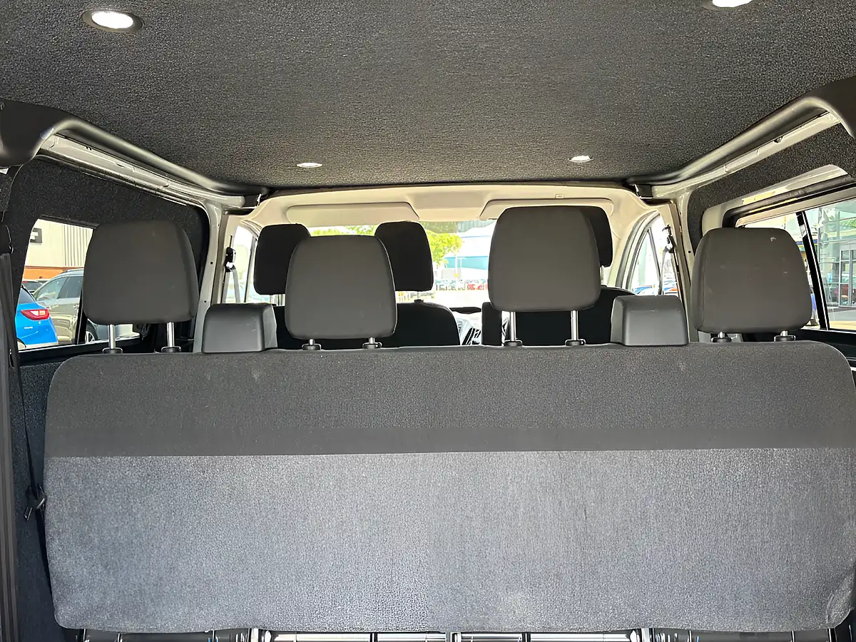 Used 2015 Ford Transit Custom Crew White - Interior and Exterior details 13