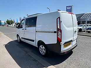 Used 2015 Ford Transit Custom Crew White - Interior and Exterior details 4