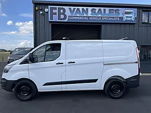 Used 2015 Ford Transit Custom Econetic White - Interior and Exterior details 3