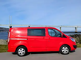 Used 2015 Ford Transit Custom Limited L1 H1 Red - Interior and Exterior details 4
