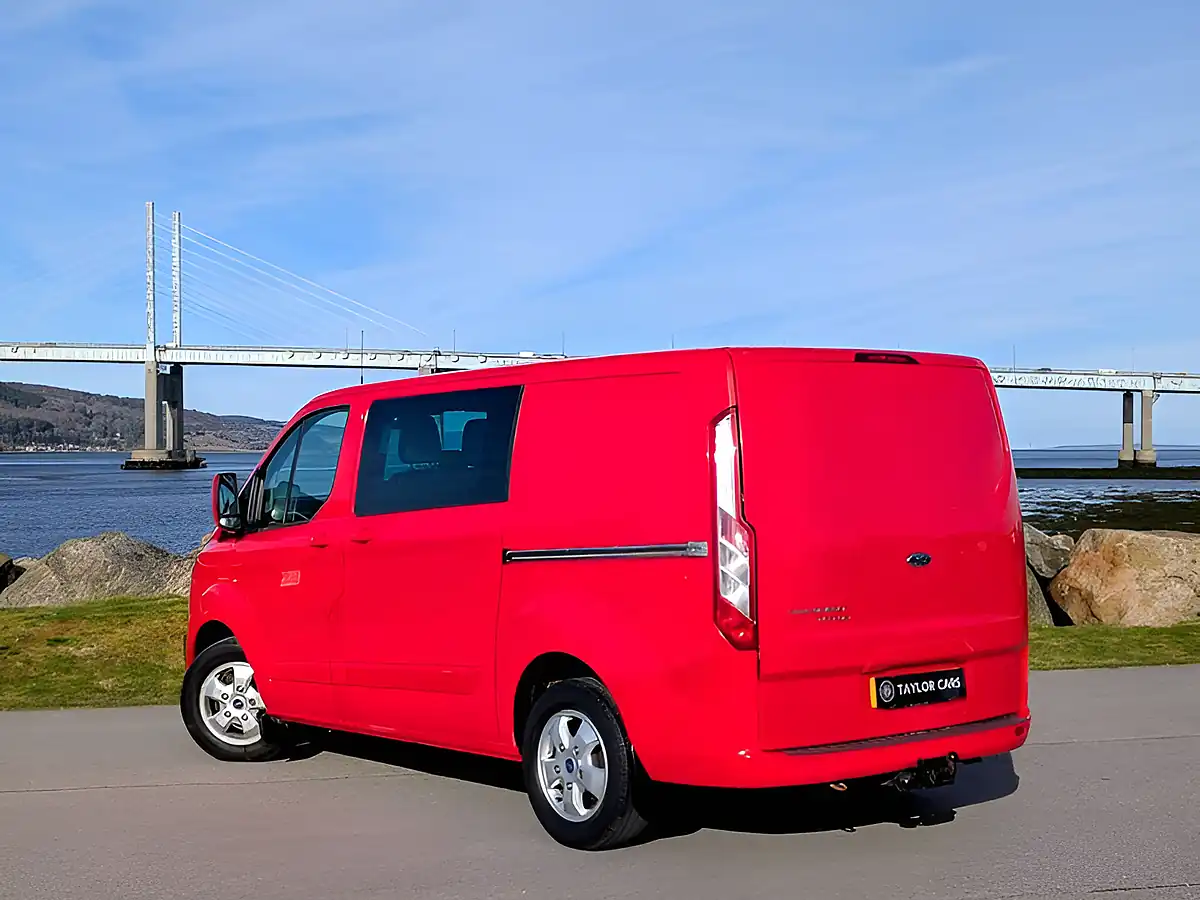 Used 2015 Ford Transit Custom Limited L1 H1 Red - Interior and Exterior details 6