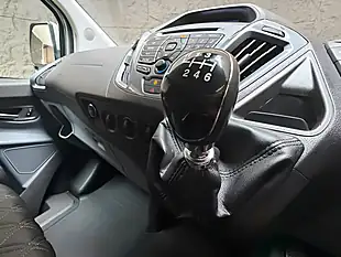 Used 2015 Ford Transit Custom Limited Silver - Interior and Exterior details 18