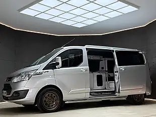 Used 2015 Ford Transit Custom Limited Silver - Interior and Exterior details 5