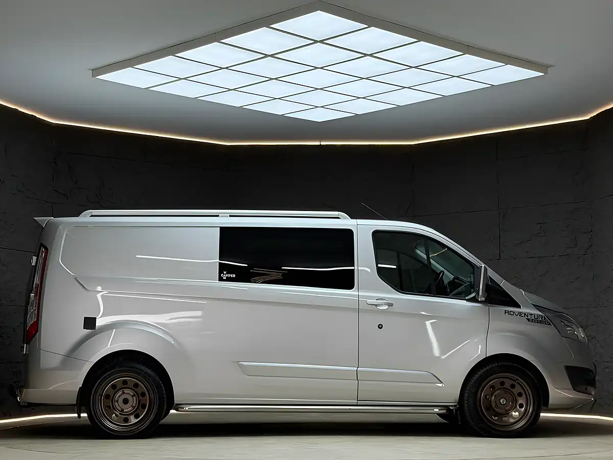 Used 2015 Ford Transit Custom Limited Silver - Interior and Exterior details 9