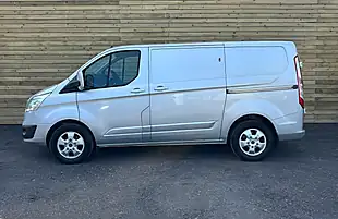 Used 2015 Ford Transit Custom Limited Silver - Interior and Exterior details 11