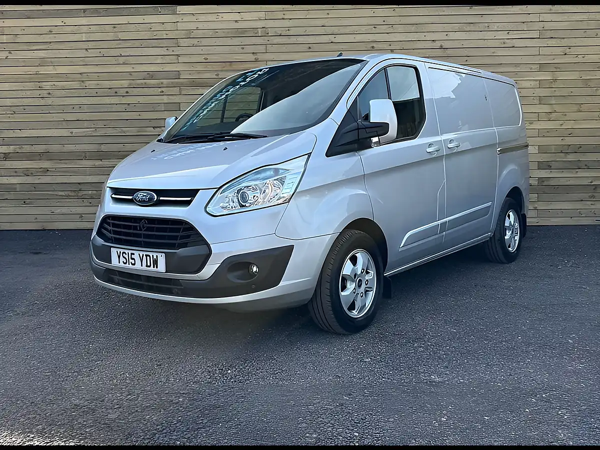 Used 2015 Ford Transit Custom Limited Silver - Interior and Exterior details 14