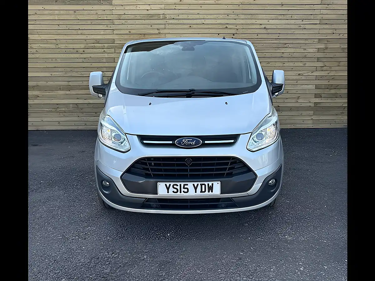 Used 2015 Ford Transit Custom Limited Silver - Interior and Exterior details 16
