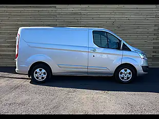 Used 2015 Ford Transit Custom Limited Silver - Interior and Exterior details 4