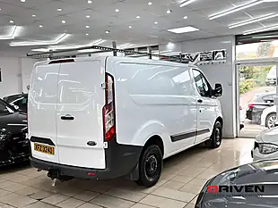 Used 2015 Ford Transit Custom Trend Frozen White - Interior and Exterior details 10