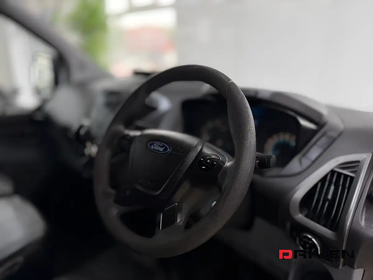 Used 2015 Ford Transit Custom Trend Frozen White - Interior and Exterior details 13