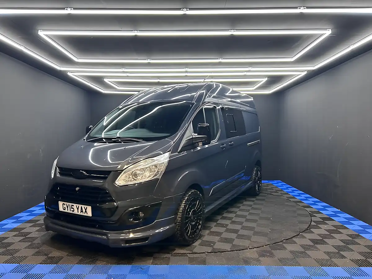 Used 2015 Ford Transit Custom Trend Grey - Interior and Exterior details 11