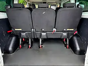 Used 2015 Ford Transit Custom Trend Kombi L1 H1 White - Interior and Exterior details 16