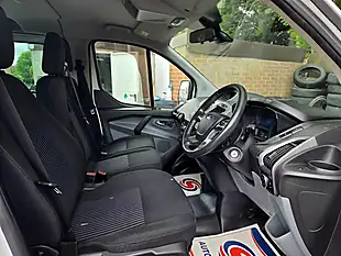 Used 2015 Ford Transit Custom Trend Kombi L1 H1 White - Interior and Exterior details 9