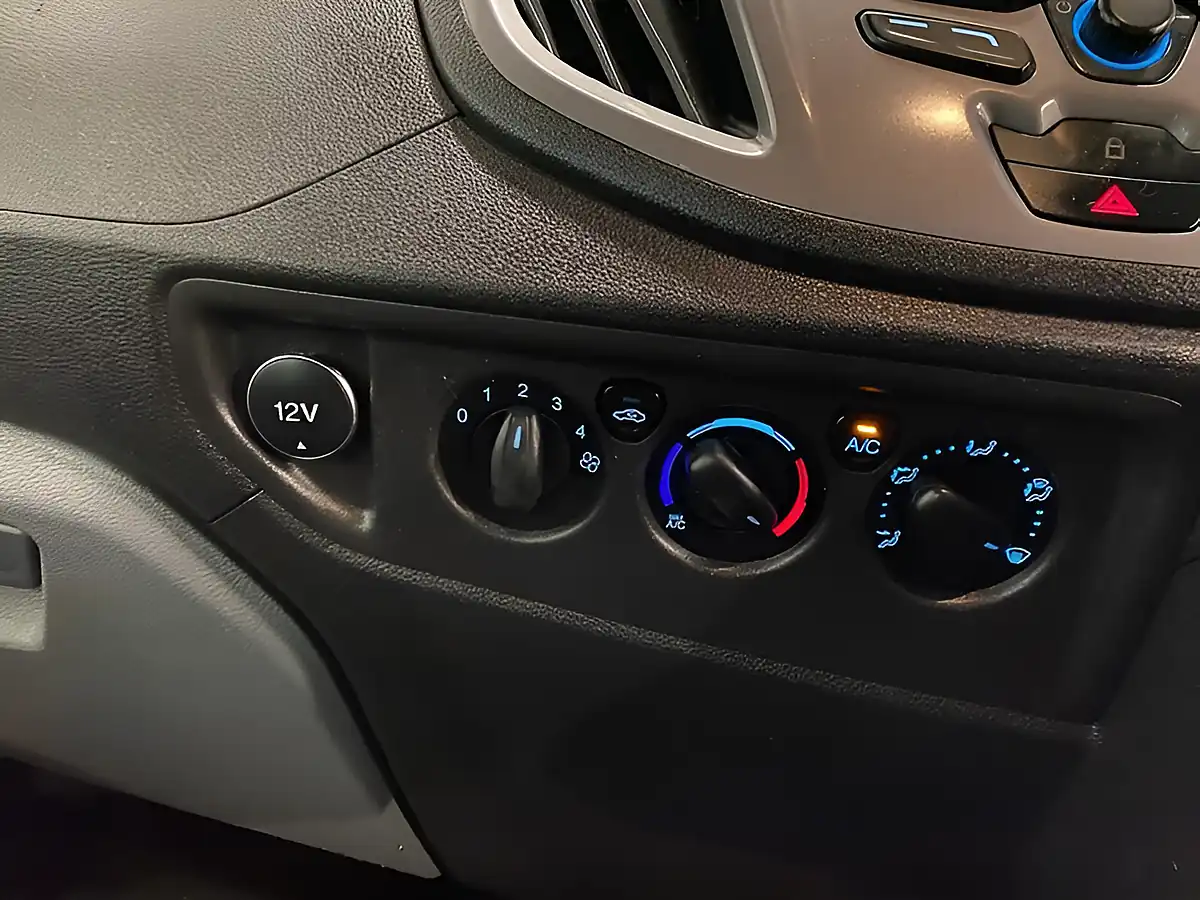 Used 2015 Ford Transit Trend L4 H3 Blue - Interior and Exterior details 11