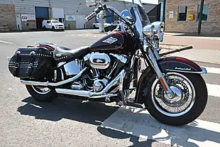 Used 2015 Harley-Davidson Softail Heritage Flstc Red - Interior and Exterior details 10