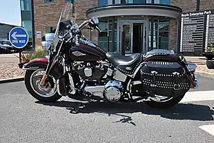 Used 2015 Harley-Davidson Softail Heritage Flstc Red - Interior and Exterior details 2