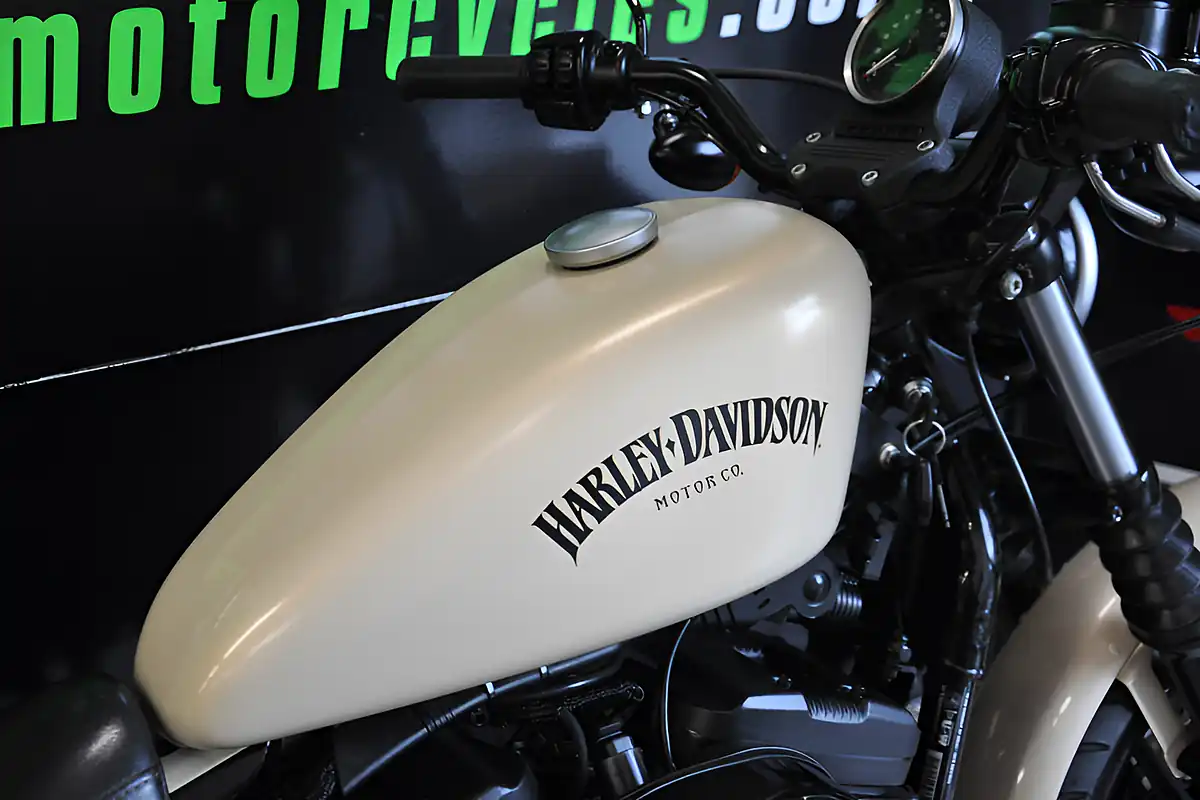 Used 2015 Harley-Davidson Sportster Iron Brown - Interior and Exterior details 18
