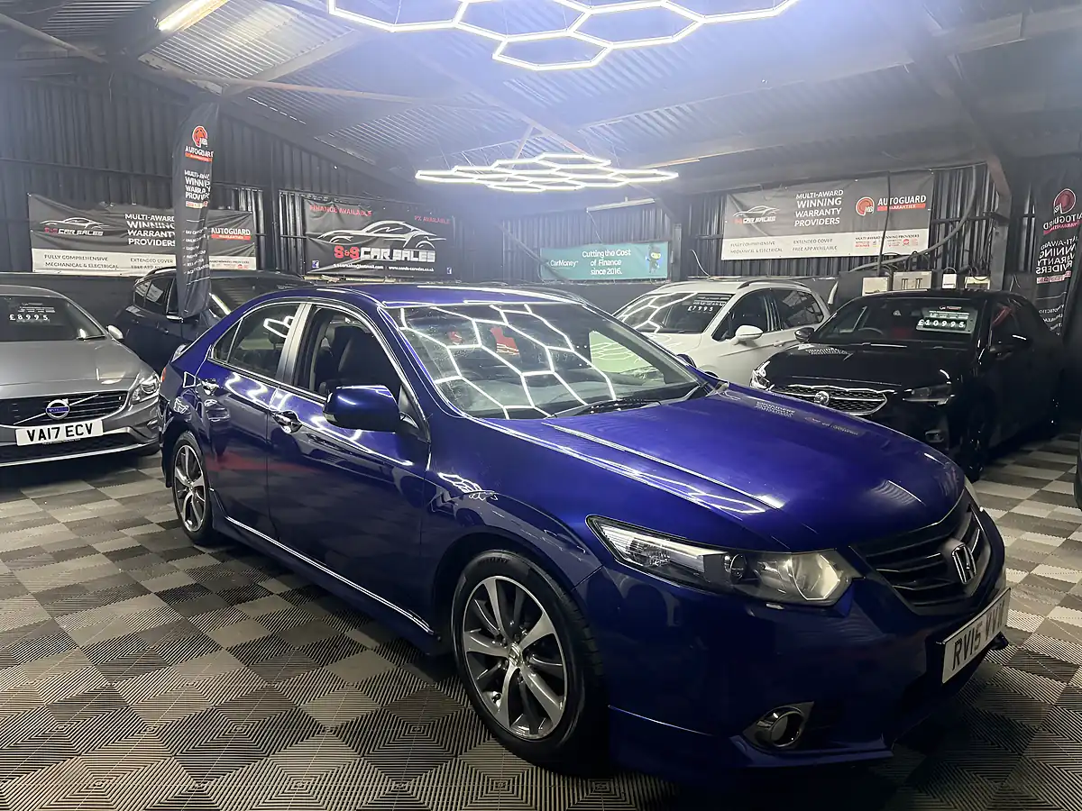 Used 2015 Honda Accord Es GT Blue - Interior and Exterior details 7