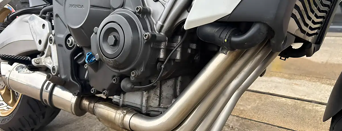 Used 2015 Honda CB650F - Interior and Exterior details 4