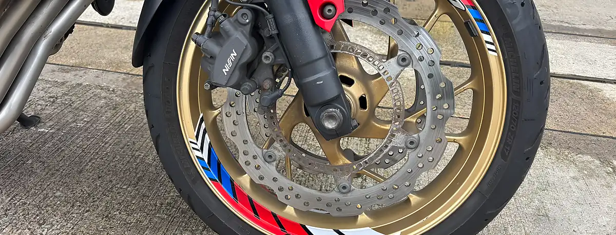 Used 2015 Honda CB650F - Interior and Exterior details 9