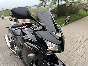 Used 2015 Honda Cbr 500 Ra-F Black - Interior and Exterior details 15
