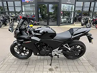 Used 2015 Honda Cbr 500 Ra-F Black - Interior and Exterior details 6