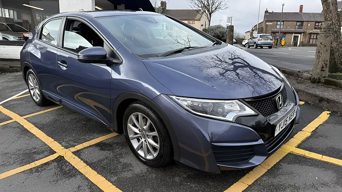Used 2015 Honda Civic S Blue - Front View
