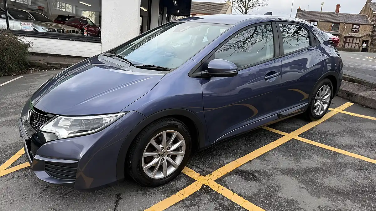 Used 2015 Honda Civic S Blue - Interior and Exterior details 10