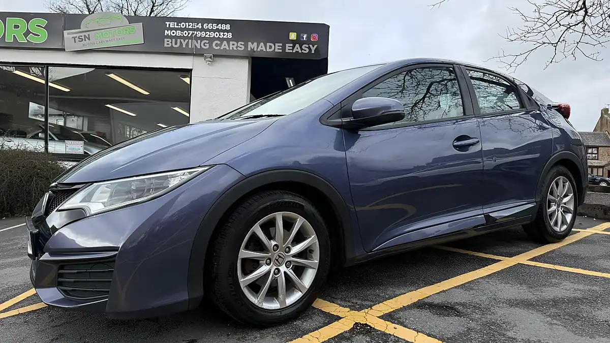 Used 2015 Honda Civic S Blue - Interior and Exterior details 7