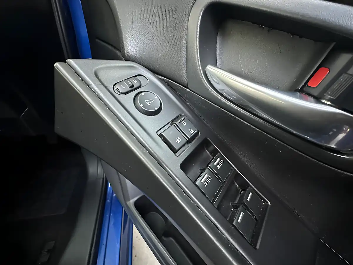 Used 2015 Honda Civic S Euro 6 (s/S) Blue - Interior and Exterior details 11