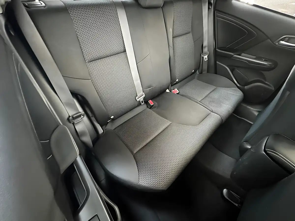 Used 2015 Honda Civic S Euro 6 (s/S) Blue - Interior and Exterior details 8