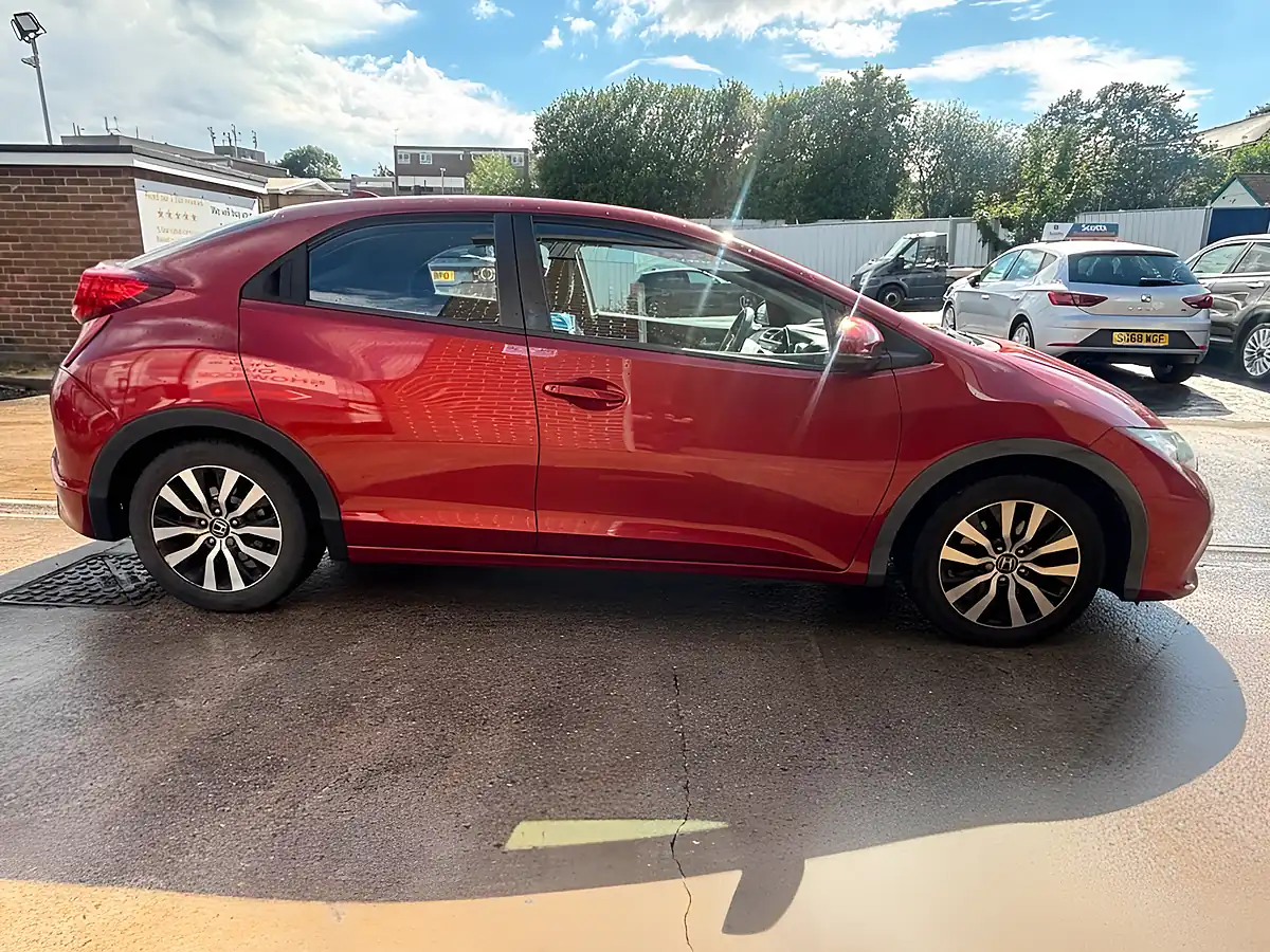 Used 2015 Honda Civic S Red - Interior and Exterior details 8