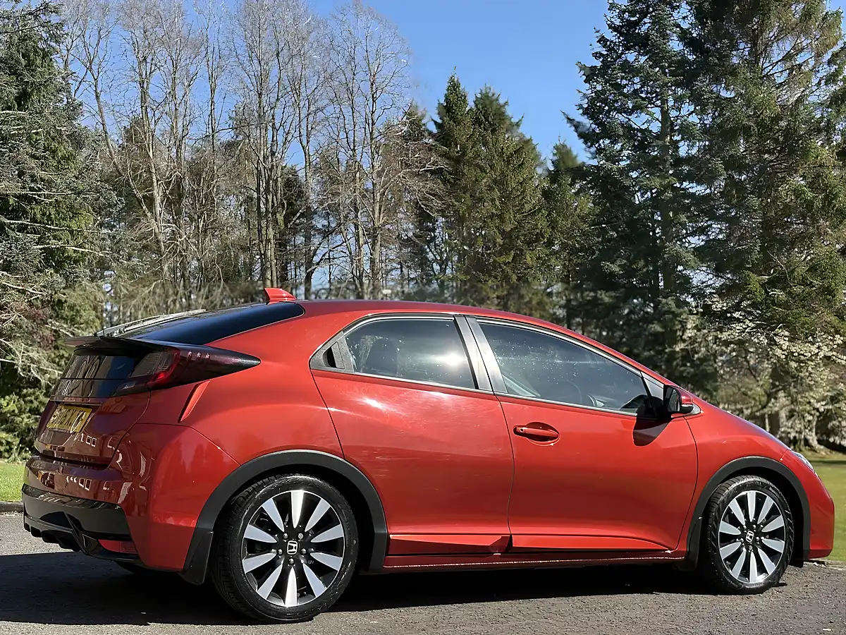 Used 2015 Honda Civic Se+ Metallic Burgundy Red - Interior and Exterior details 6
