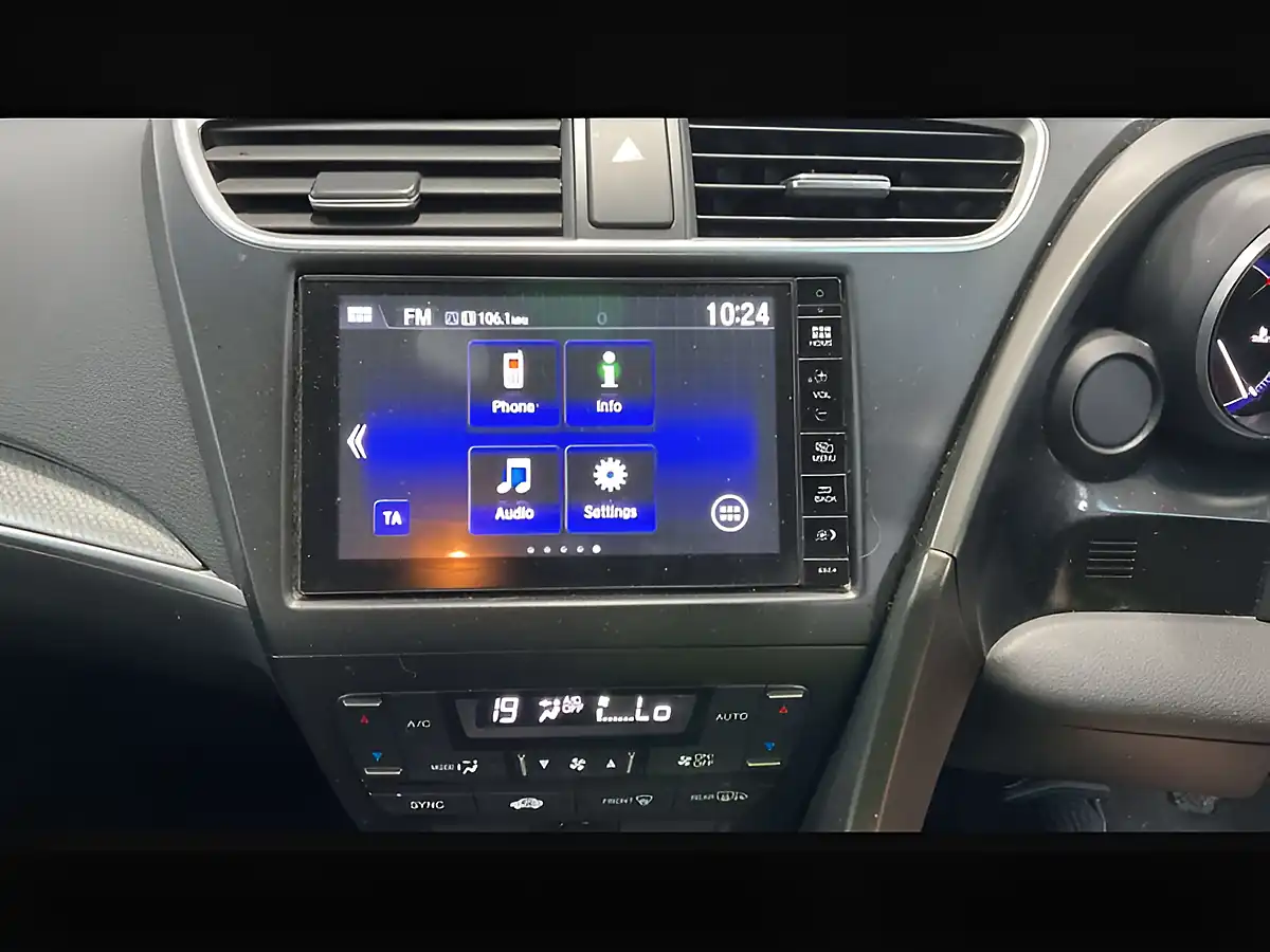 Used 2015 Honda Civic Se+ Milano Red - Interior and Exterior details 12