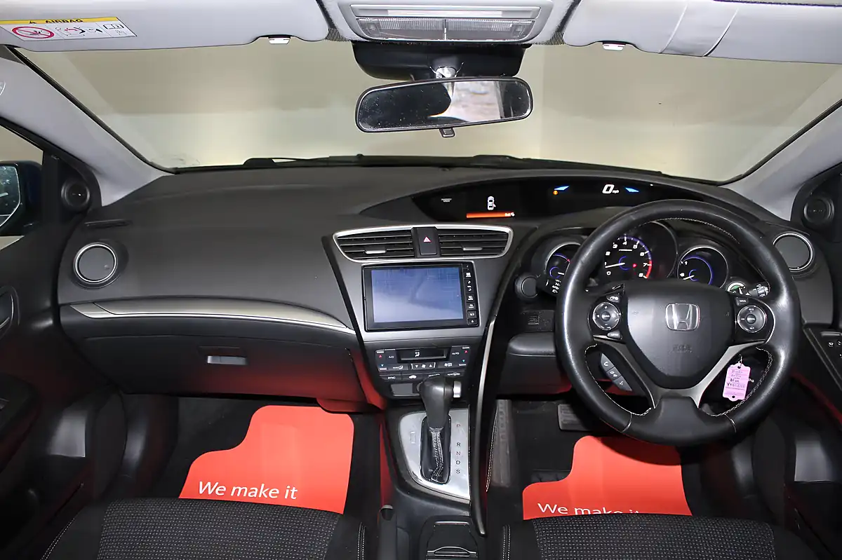 Used 2015 Honda Civic Se Plus Blue - Interior and Exterior details 12
