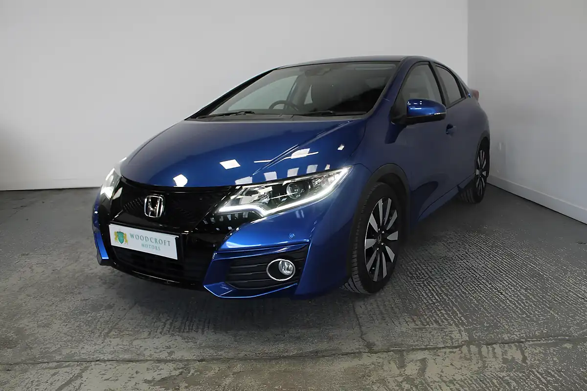 Used 2015 Honda Civic Se Plus Blue - Interior and Exterior details 2