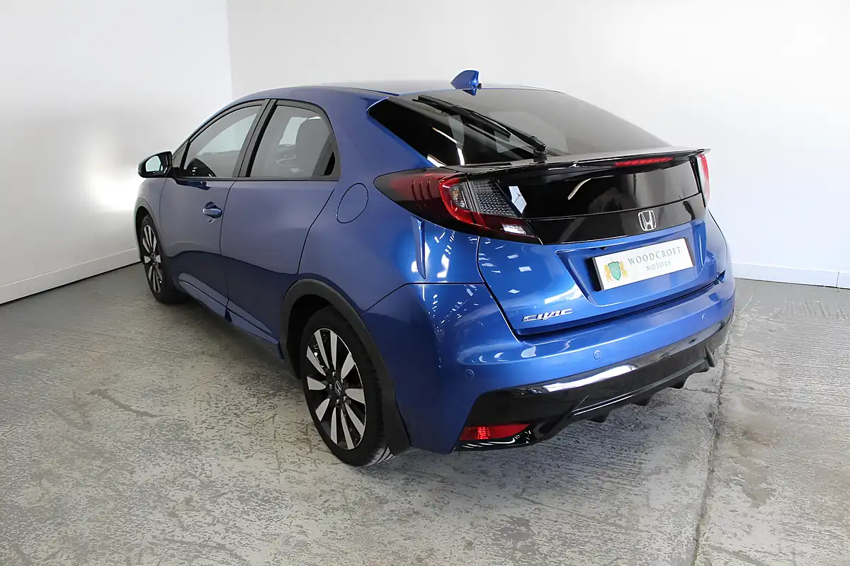 Used 2015 Honda Civic Se Plus Blue - Interior and Exterior details 5