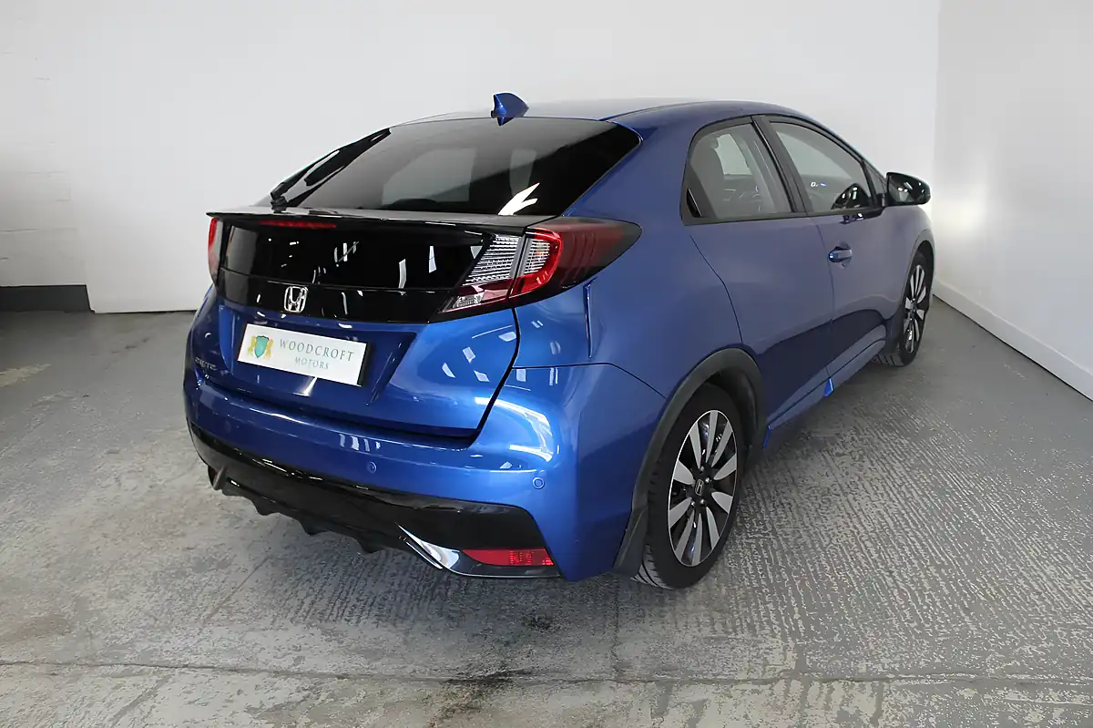 Used 2015 Honda Civic Se Plus Blue - Interior and Exterior details 6