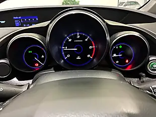 Used 2015 Honda Civic Se Plus (navi) White - Interior and Exterior details 7