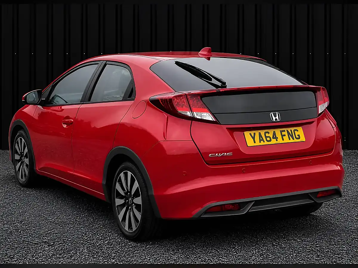 Used 2015 Honda Civic Se Plus Red - Interior and Exterior details 6