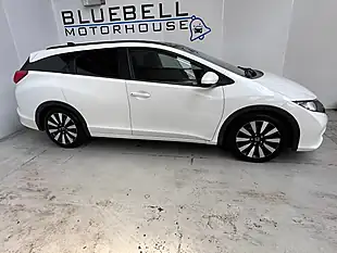Used 2015 Honda Civic Se Plus Tourer White - Interior and Exterior details 8