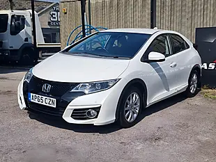 Used 2015 Honda Civic Se Plus White - Interior and Exterior details 3