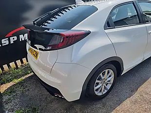 Used 2015 Honda Civic Se Plus White - Interior and Exterior details 9