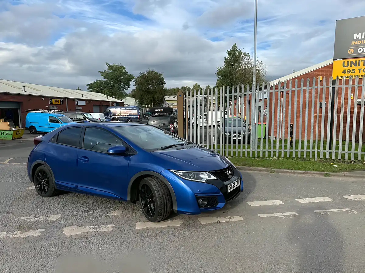 Used 2015 Honda Civic Sport Blue - Interior and Exterior details 5
