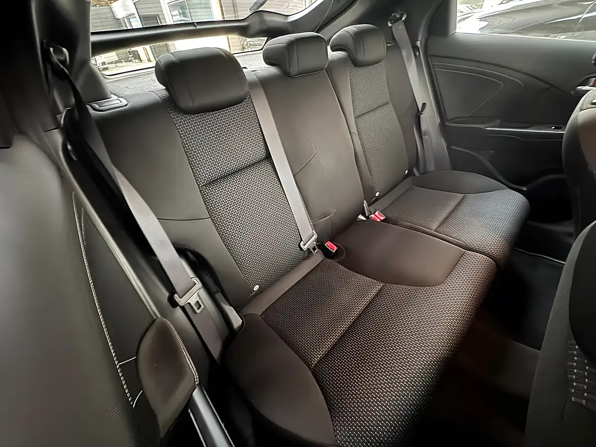 Used 2015 Honda Civic Sport White Orchid - Interior and Exterior details 11