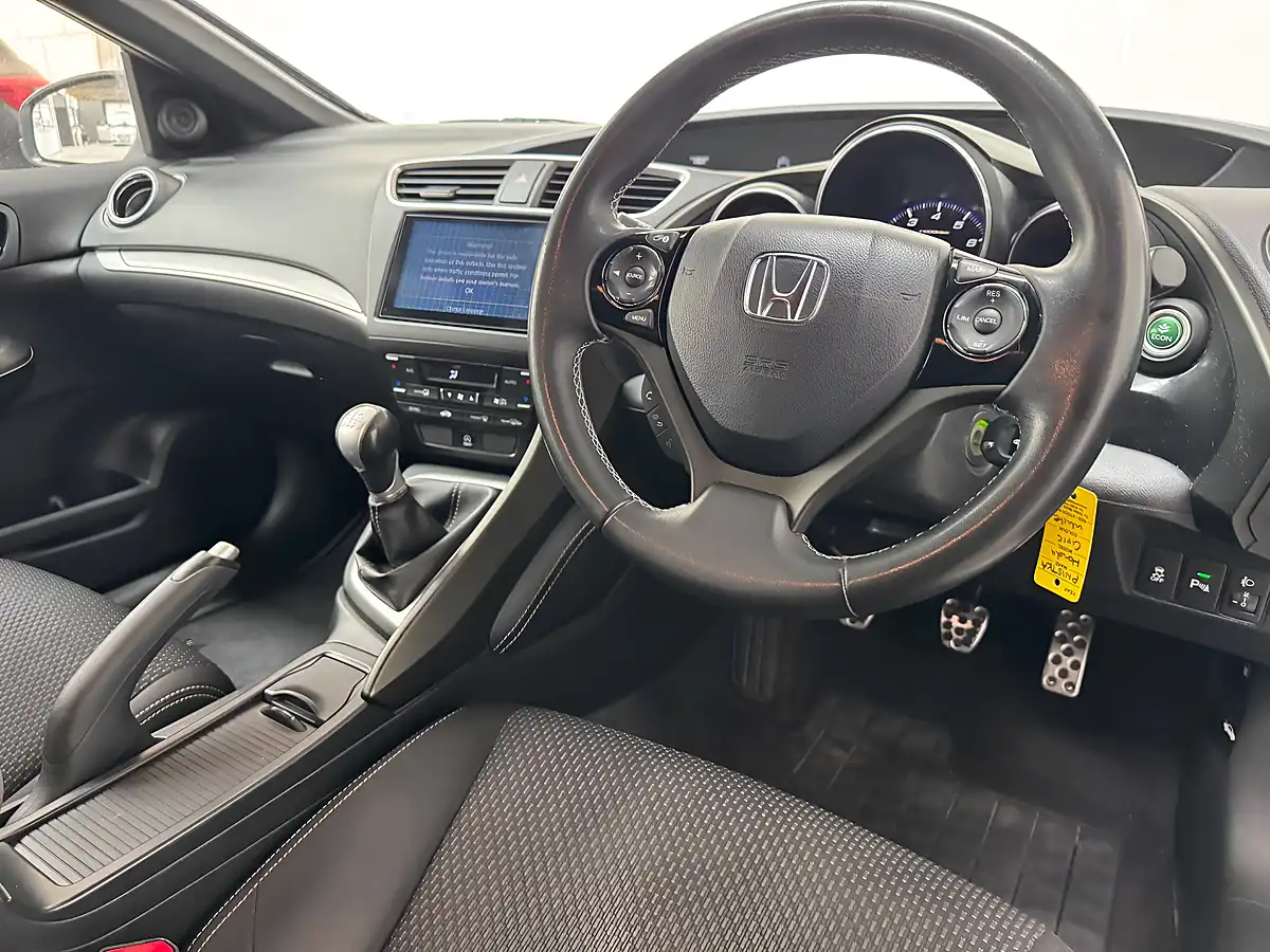 Used 2015 Honda Civic Sport White Orchid - Interior and Exterior details 3
