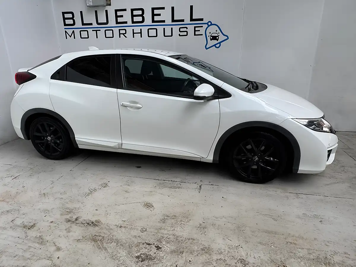 Used 2015 Honda Civic Sport White Orchid - Interior and Exterior details 7
